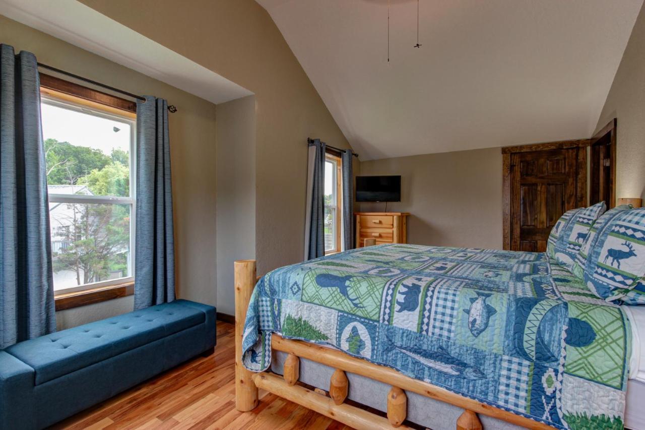 3 Master Bedrooms - Sleeps 10 - Location - Game Room - Hot Tub Pigeon Forge Exteriér fotografie