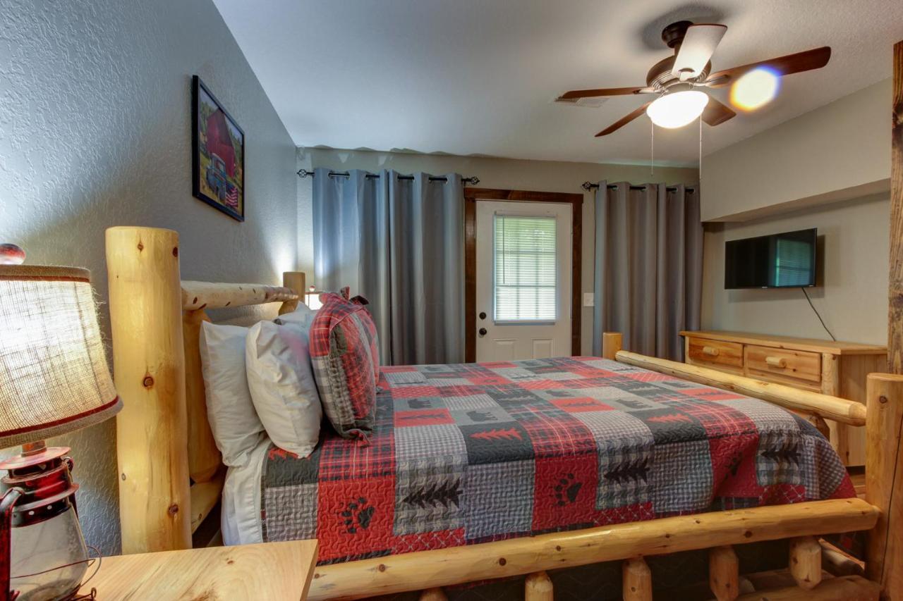 3 Master Bedrooms - Sleeps 10 - Location - Game Room - Hot Tub Pigeon Forge Exteriér fotografie